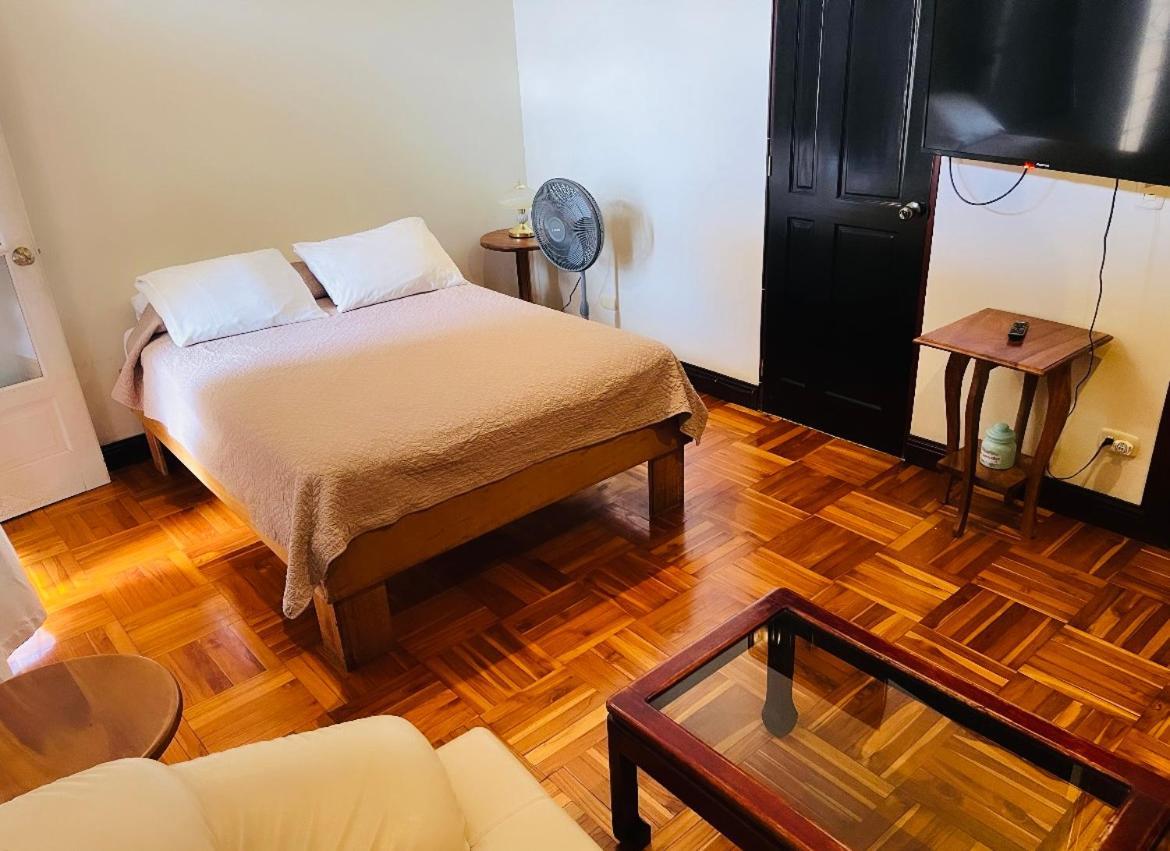 Ester'S Place Escazu Luaran gambar