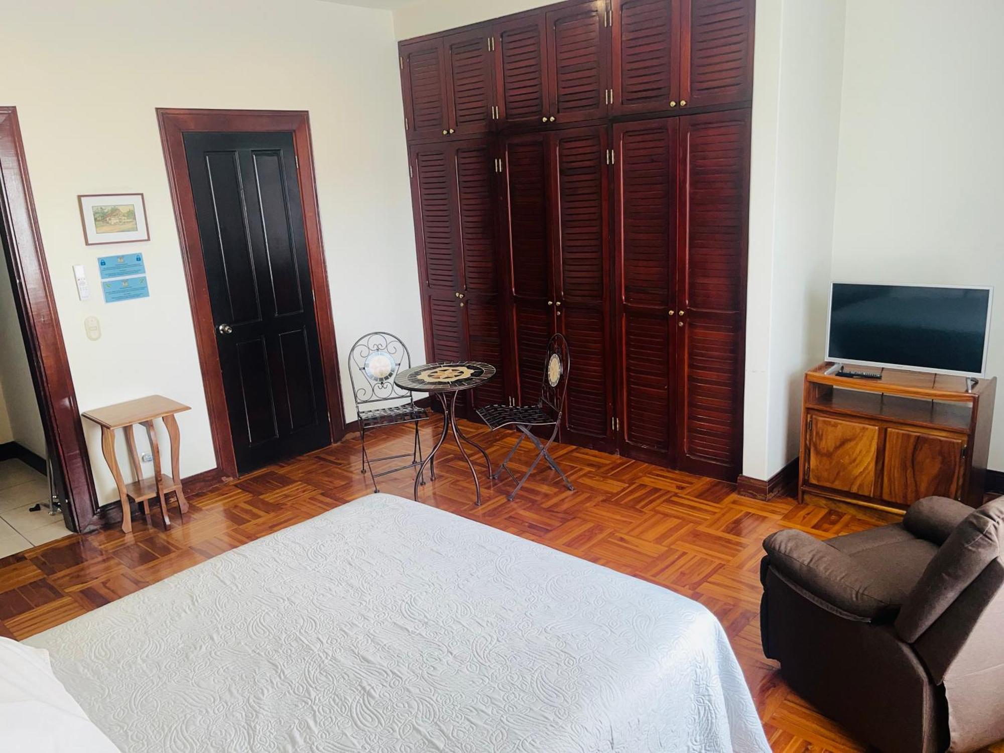 Ester'S Place Escazu Luaran gambar